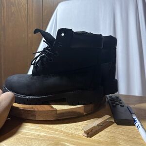 Timberland  Premium Waterproof Boot Youth Boys Size 4.5 12907 Black box27
